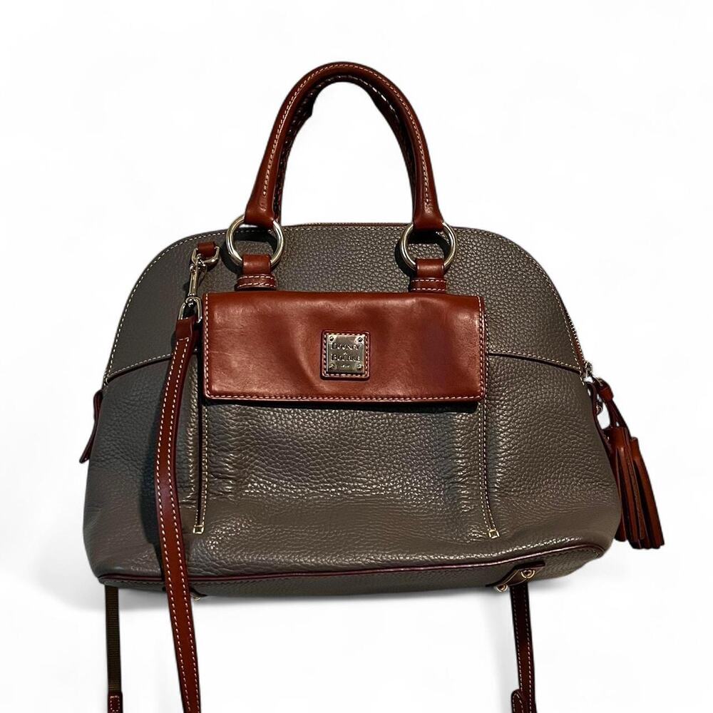 Vintage Dooney and Bourke gray pebble leather bowling ball bag